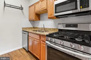 10428 Rockville Pik, North Bethesda, MD 20852 - Photo 9