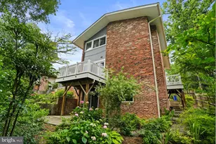 6428 Earlham Dr, Bethesda, MD 20817 - Photo 59