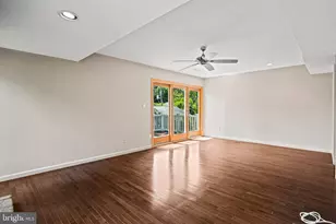 6428 Earlham Dr, Bethesda, MD 20817 - Photo 15