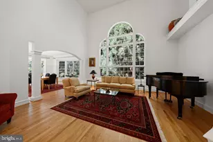 7410 Honesty Way, Bethesda, MD 20817 - Photo 7