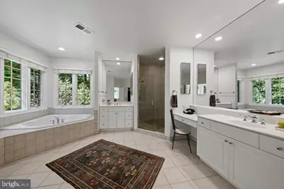 7410 Honesty Way, Bethesda, MD 20817 - Photo 39