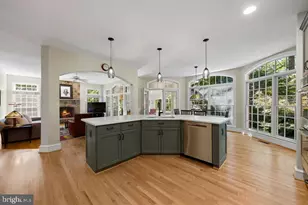 7410 Honesty Way, Bethesda, MD 20817 - Photo 13