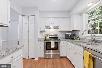 19104 Gunnerfield Lane, Germantown, MD 20874 - Photo 13