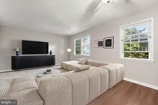 9 Prairie Rose Ct, Gaithersburg, MD 20878 - Photo 5