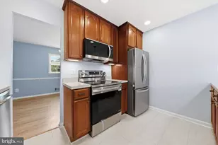 3710 Queen Mary Dr, Olney, MD 20832 - Photo 9