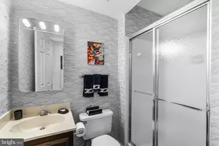 5820 Magic Mountain Dr, Rockville, MD 20852 - Photo 47