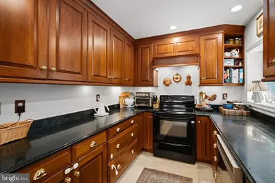 5201 Brookeway Drive, Bethesda, MD 20816 - Photo 29