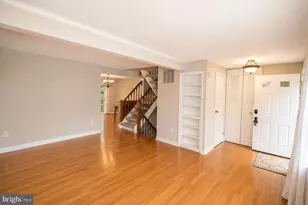 17231 Epsilon Pl, Derwood, MD 20855 - Photo 3
