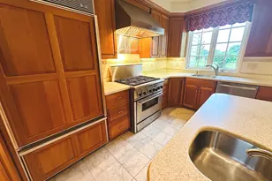 6504 Sand Trap Dr, Laytonsville, MD 20882 - Photo 13