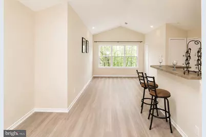 18501 Fairlight Drive #330-64, Gaithersburg, MD 20886 - Photo 5