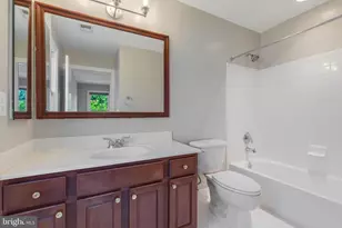 7101 Cliff Pine Dr, Gaithersburg, MD 20879 - Photo 49