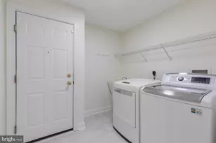 7101 Cliff Pine Dr, Gaithersburg, MD 20879 - Photo 27