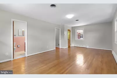 18015 Muncaster Road, Rockville, MD 20855 - Photo 43