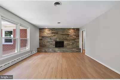 18015 Muncaster Road, Rockville, MD 20855 - Photo 21