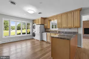 18015 Muncaster Rd, Rockville, MD 20855 - Photo 13