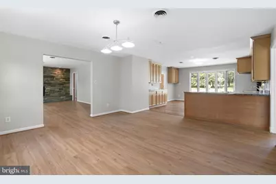 18015 Muncaster Road, Rockville, MD 20855 - Photo 19
