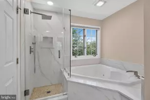 13315 Sunny Brooke Pl, Potomac, MD 20854 - Photo 33