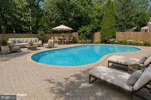 8406 Geneva Mason Rd, Potomac, MD 20854 - Photo 9