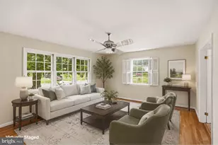 8406 Geneva Mason Rd, Potomac, MD 20854 - Photo 3