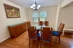 5916 Dorchester Way, North Bethesda, MD 20852 - Photo 5