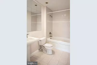 886 New Mark Esplanade, Rockville, MD 20850 - Photo 17