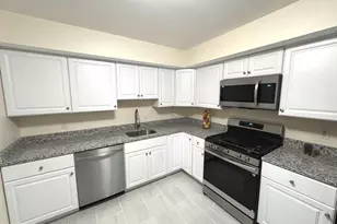 886 New Mark Esplanade, Rockville, MD 20850 - Photo 5
