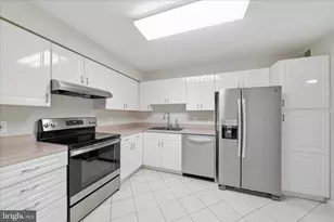 14809 Pennfield Cir, Silver Spring, MD 20906 - Photo 5