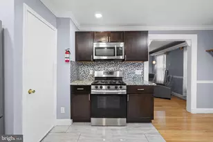 12220 Centerhill St, Silver Spring, MD 20902 - Photo 9