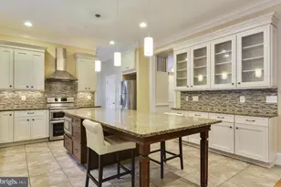 6403 Earlham Dr, Bethesda, MD 20817 - Photo 3