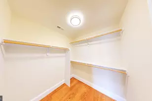 6403 Earlham Dr, Bethesda, MD 20817 - Photo 43