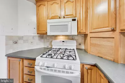 7611 Maple Avenue #202, Takoma Park, MD 20912 - Photo 5