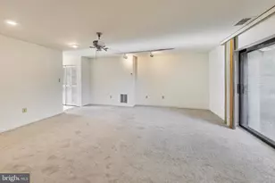 16 Dudley Ct, Bethesda, MD 20814 - Photo 7