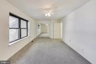 16 Dudley Ct, Bethesda, MD 20814 - Photo 9