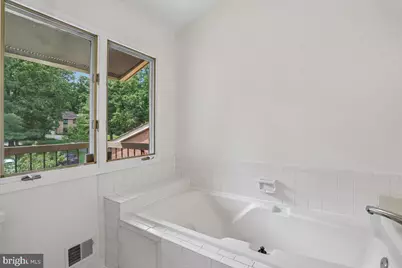 10719 Gloxinia Drive, Rockville, MD 20852 - Photo 19