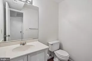 10719 Gloxinia Dr, Rockville, MD 20852 - Photo 31