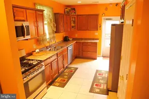809 Langley Dr, Silver Spring, MD 20901 - Photo 11