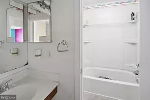 9859 Sailfish Terrace, Montgomery Village, MD 20886 - Photo 11