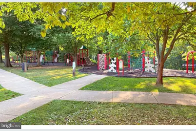 858 College Parkway #858-20, Rockville, MD 20850 - Photo 47