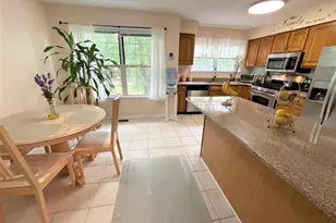 5 Martins Square Ln, Rockville, MD 20850 - Photo 13