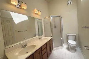5 Martins Square Ln, Rockville, MD 20850 - Photo 31