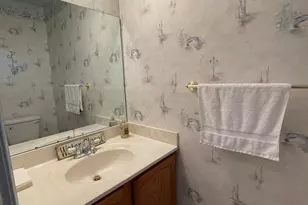 5 Martins Square Ln, Rockville, MD 20850 - Photo 25