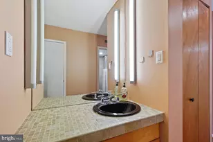 9039 Sligo Creek Pkwy, Silver Spring, MD 20901 - Photo 27