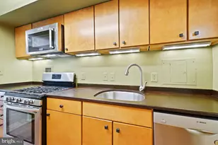 9039 Sligo Creek Pkwy, Silver Spring, MD 20901 - Photo 11
