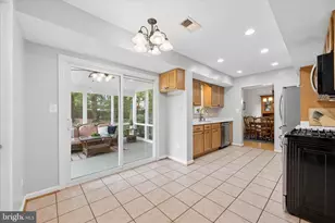 19804 Westerly Ave, Poolesville, MD 20837 - Photo 17