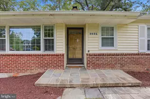 9631 Hawick Ln, Kensington, MD 20895 - Photo 5