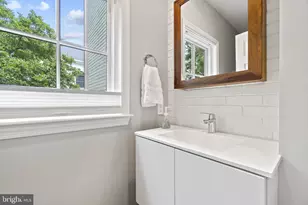 3901 Woodbine St, Chevy Chase, MD 20815 - Photo 11