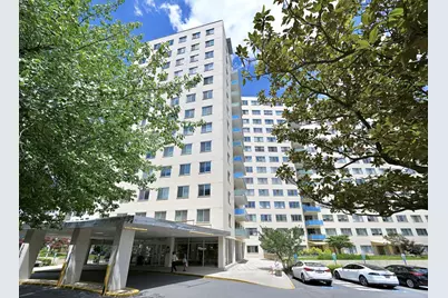 10201 Grosvenor Place #1220, Rockville, MD 20852 - Photo 1