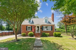 5802 Ryland Dr, Bethesda, MD 20817 - Photo 1