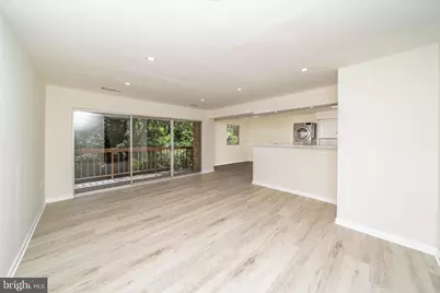 9910 Walker House Road #9910-4, Gaithersburg, MD 20886 - Photo 5
