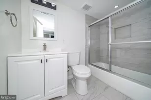 9910 Walker House Rd, Gaithersburg, MD 20886 - Photo 29